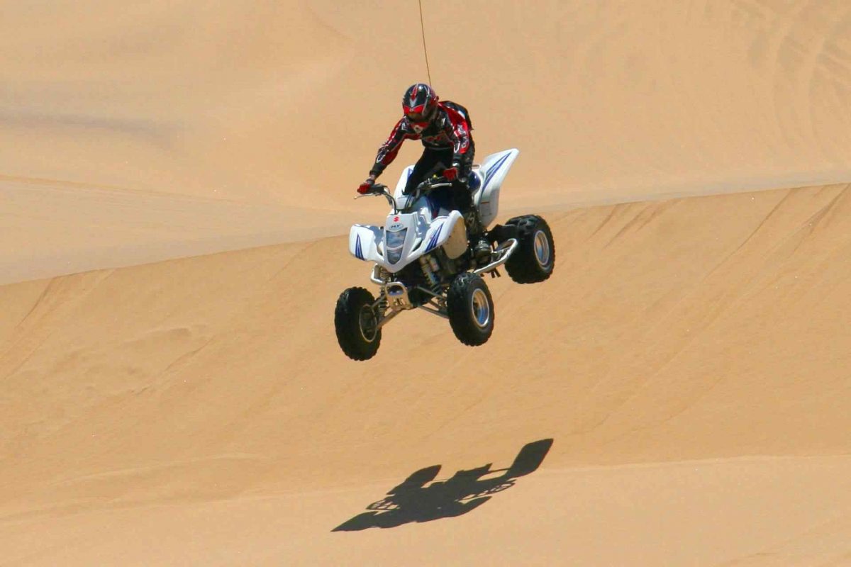 Thrilling Dune Bashing In The Desert Of Dubai